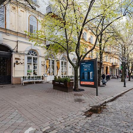Двухуровневая Квартира Студия Odessa Ngoại thất bức ảnh