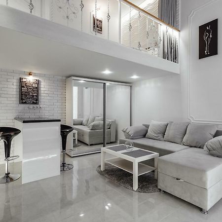 Двухуровневая Квартира Студия Odessa Ngoại thất bức ảnh